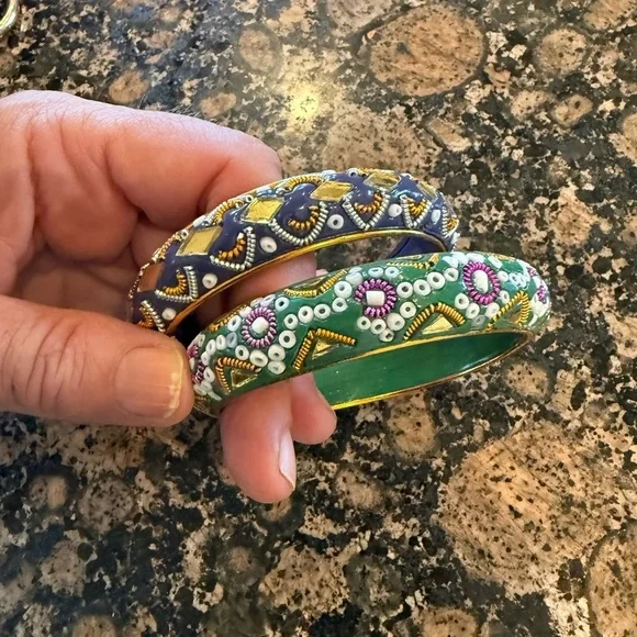 Ladies hand beaded bracelets made in India, very colorful very good condition - Picture 6 of 6